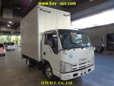Isuzu ELF  с аукциона в Японии