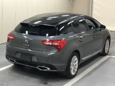 Citroen DS5