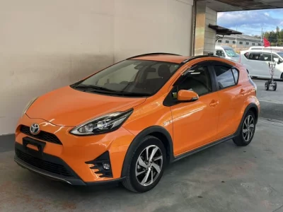 Toyota AQUA  с аукциона в Японии