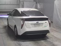 Toyota PRIUS лот № 2054 оценка 4  с аукциона в Японии 7