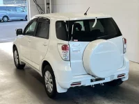 Toyota RUSH лот № 3023 оценка 3.5  с аукциона в Японии 4