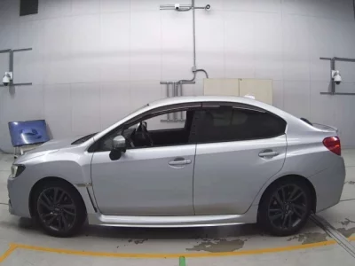 Subaru WRX  с аукциона в Японии