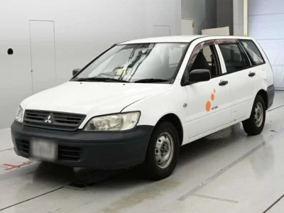 Mitsubishi LANCER VAN