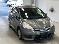 Honda FIT SHUTTLE лот № 3035 оценка 3.5  с аукциона в Японии 3
