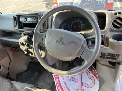 Mitsubishi MINICAB VAN