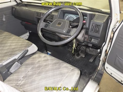 Mazda BONGO  с аукциона в Японии
