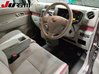 Daihatsu MOVE CONTE  с аукциона в Японии