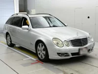 Mercedes-Benz E CLASS WAGON лот № 90345 оценка 3.5  с аукциона в Японии 4