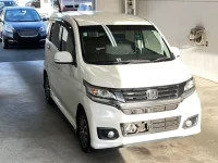 Honda N WGN лот № 3051 оценка 4  с аукциона в Японии 3