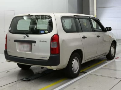 Toyota PROBOX  с аукциона в Японии