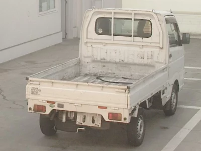 Nissan CLIPPER TRUCK