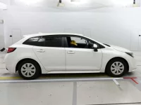 Toyota COROLLA TOURING лот № 30198 оценка 4  с аукциона в Японии 2