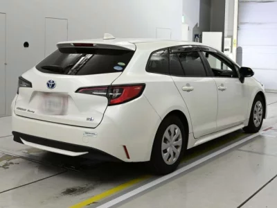 Toyota COROLLA TOURING  с аукциона в Японии