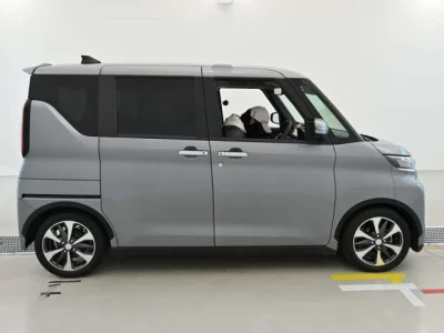 Mitsubishi EK X SPACE  с аукциона в Японии