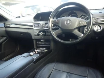 Mercedes-Benz E CLASS WAGON  с аукциона в Японии