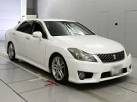 Toyota CROWN лот № 30208 оценка 4  с аукциона в Японии 4