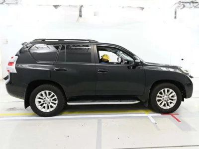 Toyota LAND CRUISER PRADO  с аукциона в Японии