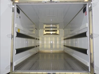 Hino DUTRO  с аукциона в Японии