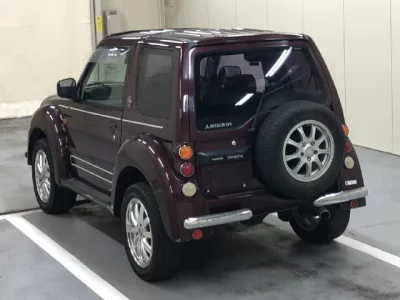 Mitsubishi PAJERO JR