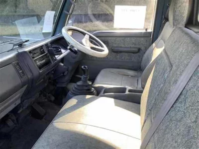 Mazda TITAN  с аукциона в Японии