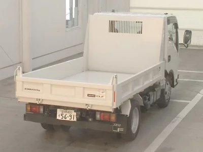 Isuzu ELF  с аукциона в Японии