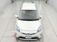 Toyota PRIUS PHV лот № 36367 оценка 3.5  с аукциона в Японии 6