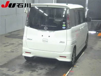 Nissan ROOX  с аукциона в Японии