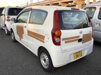 Daihatsu MIRA  с аукциона в Японии