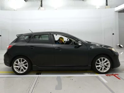 Mazda AXELA  с аукциона в Японии