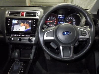 Subaru LEGACY B4  с аукциона в Японии