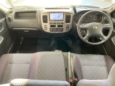 Nissan CARAVAN VAN  с аукциона в Японии