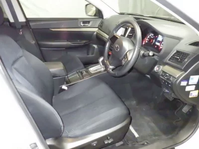 Subaru LEGACY OUTBACK  с аукциона в Японии