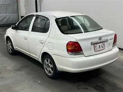 Toyota PLATZ