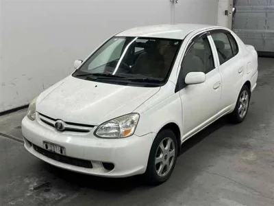 Toyota PLATZ