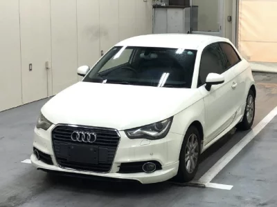 Audi A1  с аукциона в Японии