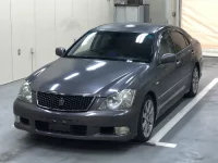 Toyota CROWN лот № 6051 оценка 3.5  с аукциона в Японии 2
