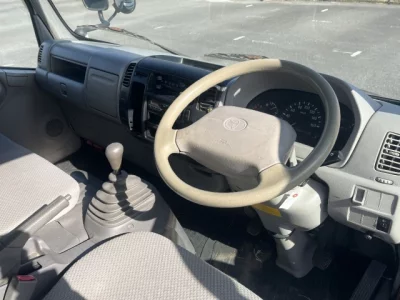 Toyota DYNA  с аукциона в Японии