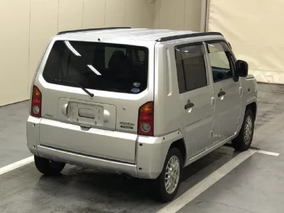 Daihatsu NAKED