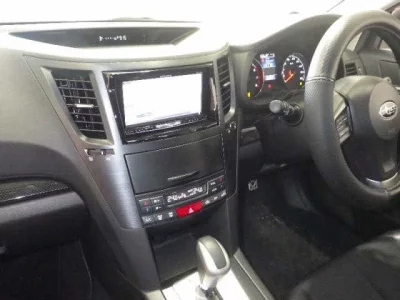 Subaru LEGACY B4  с аукциона в Японии