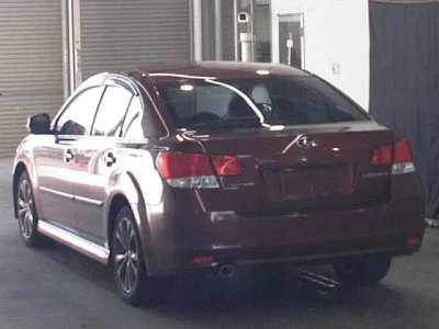 Subaru LEGACY B4  с аукциона в Японии