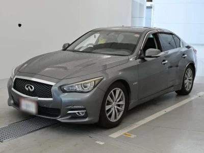 Nissan SKYLINE  с аукциона в Японии