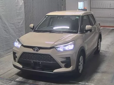Toyota RAIZE  с аукциона в Японии