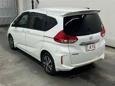 Honda FREED  с аукциона в Японии