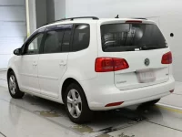 Volkswagen GOLF TOURAN лот № 90491 оценка 4  с аукциона в Японии 5