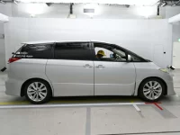 Toyota ESTIMA лот № 30279 оценка 3.5  с аукциона в Японии 2