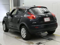 Nissan JUKE лот № 30280 оценка 3.5  с аукциона в Японии 5