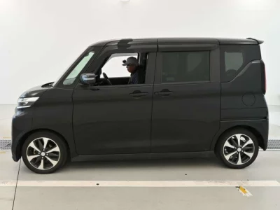 Mitsubishi EK X SPACE  с аукциона в Японии