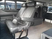 Toyota HIACE лот № 36422 оценка 4  с аукциона в Японии 10