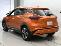 Nissan KICKS лот № 36421 оценка 4.5  с аукциона в Японии 5