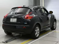 Nissan JUKE лот № 90498 оценка 4  с аукциона в Японии 1